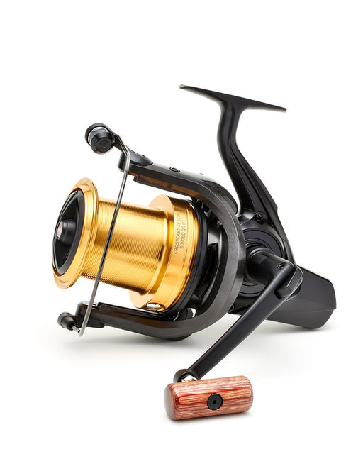 daiwa carp reels cheap Black Widow BRA Fishing Reel, 3500A, 4.6:1 Gear Ratio, 18 lbs Max Drag, 31" Line Retrieve, 16.6 oz, Ambidextrous, Aluminum : Sports & Outdoors Daiwa Reels for Spinning Fishing
