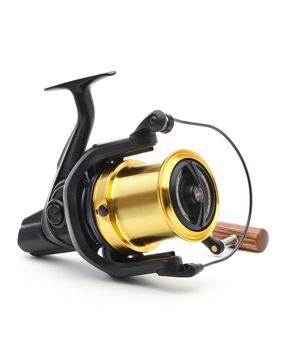 daiwa emblem big pit reel BR 25 A the manual bail turn reliably prevents an unwanted turning during the cast Daiwa Emblem Daiwa Big Pit